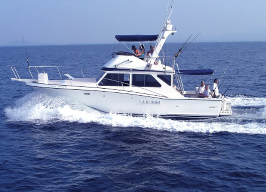 40 ft Sportfisher Puerto Vallarta charter boat
