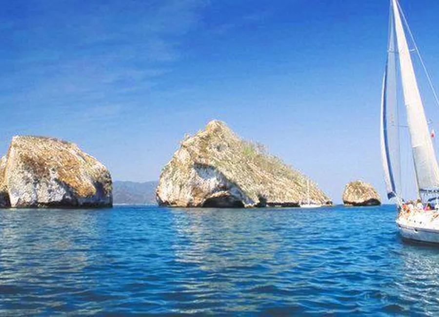 Sailing Los Arcos Puerto Vallarta